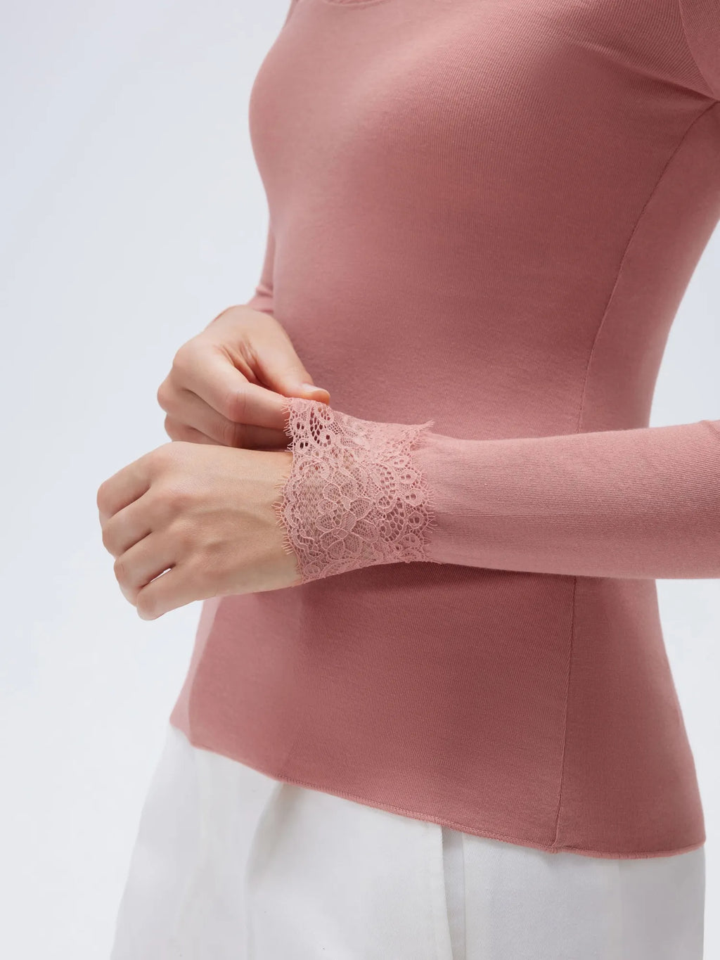 Cloud Cashmere Lace Scoop Neck Shirt - Long Sleeve
