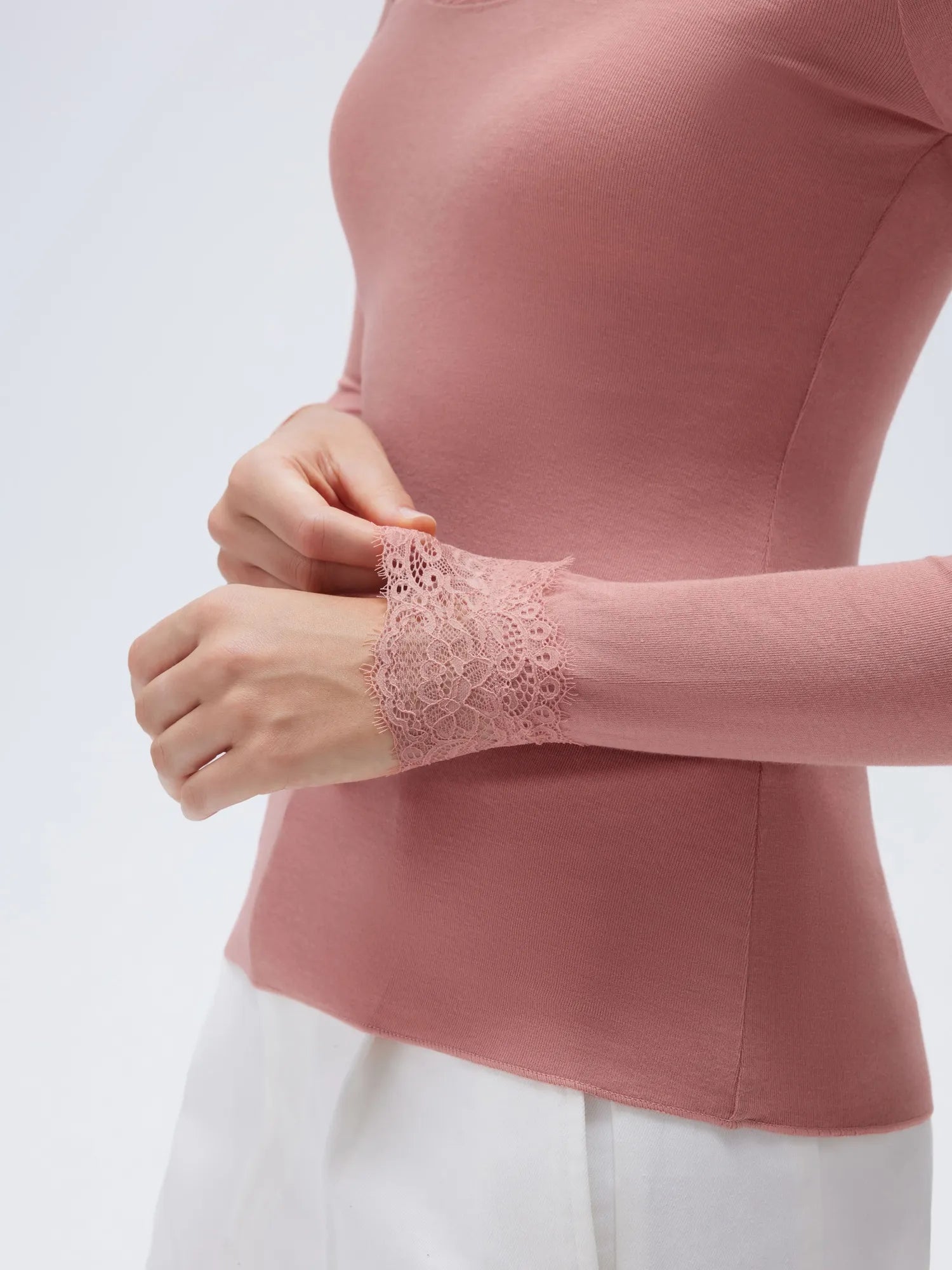 Cloud Cashmere Lace Scoop Neck Shirt - Long Sleeve
