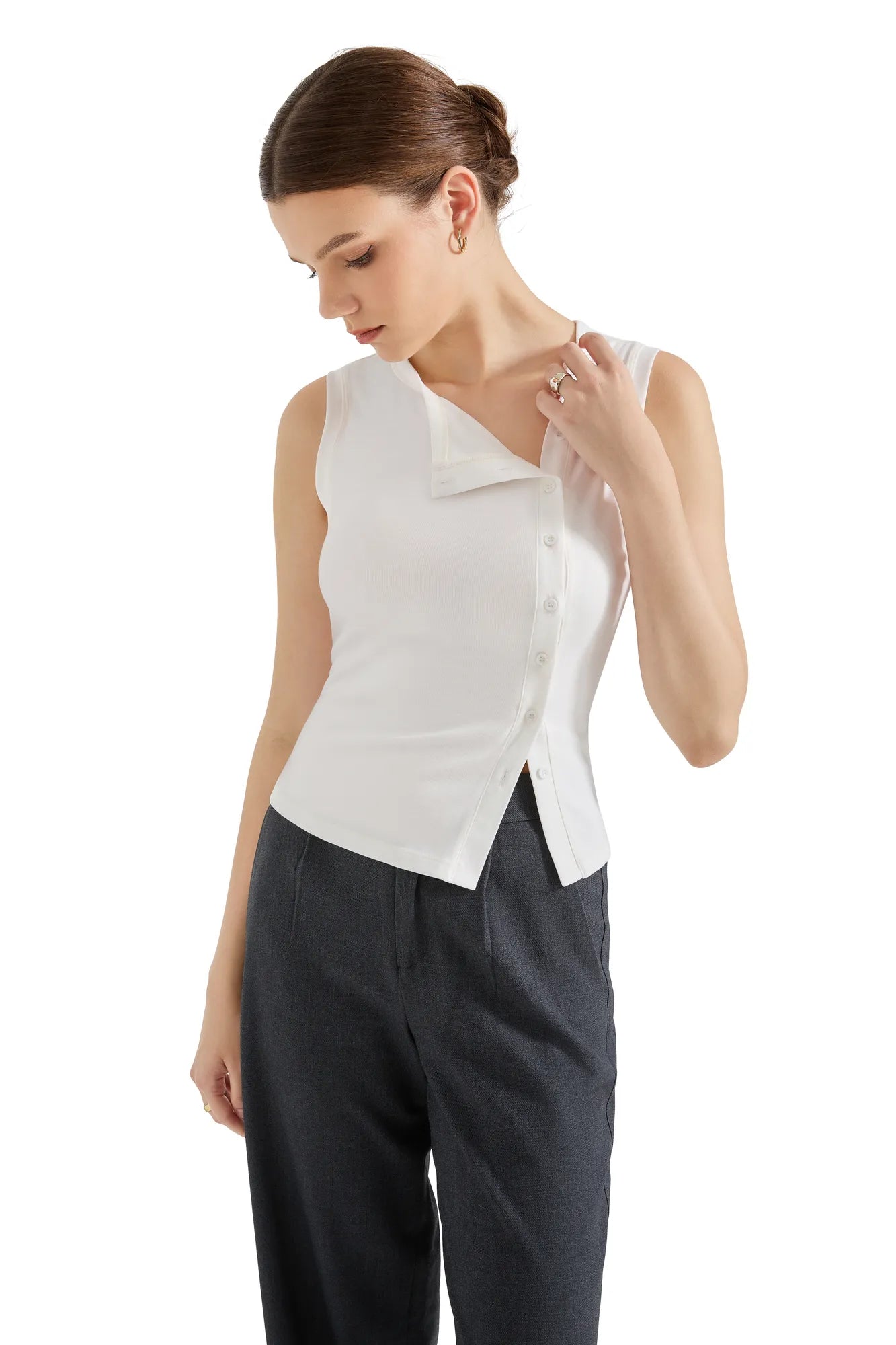 Sleeveless Off-Center Button Shirt