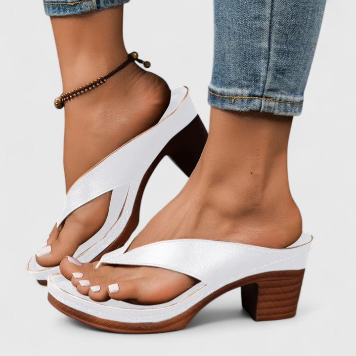 Amapola | Tacones ortopédicos con diseño abierto y cuña