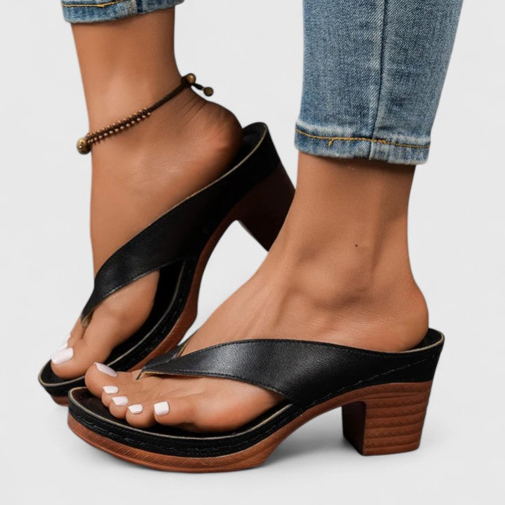 Amapola | Tacones ortopédicos con diseño abierto y cuña