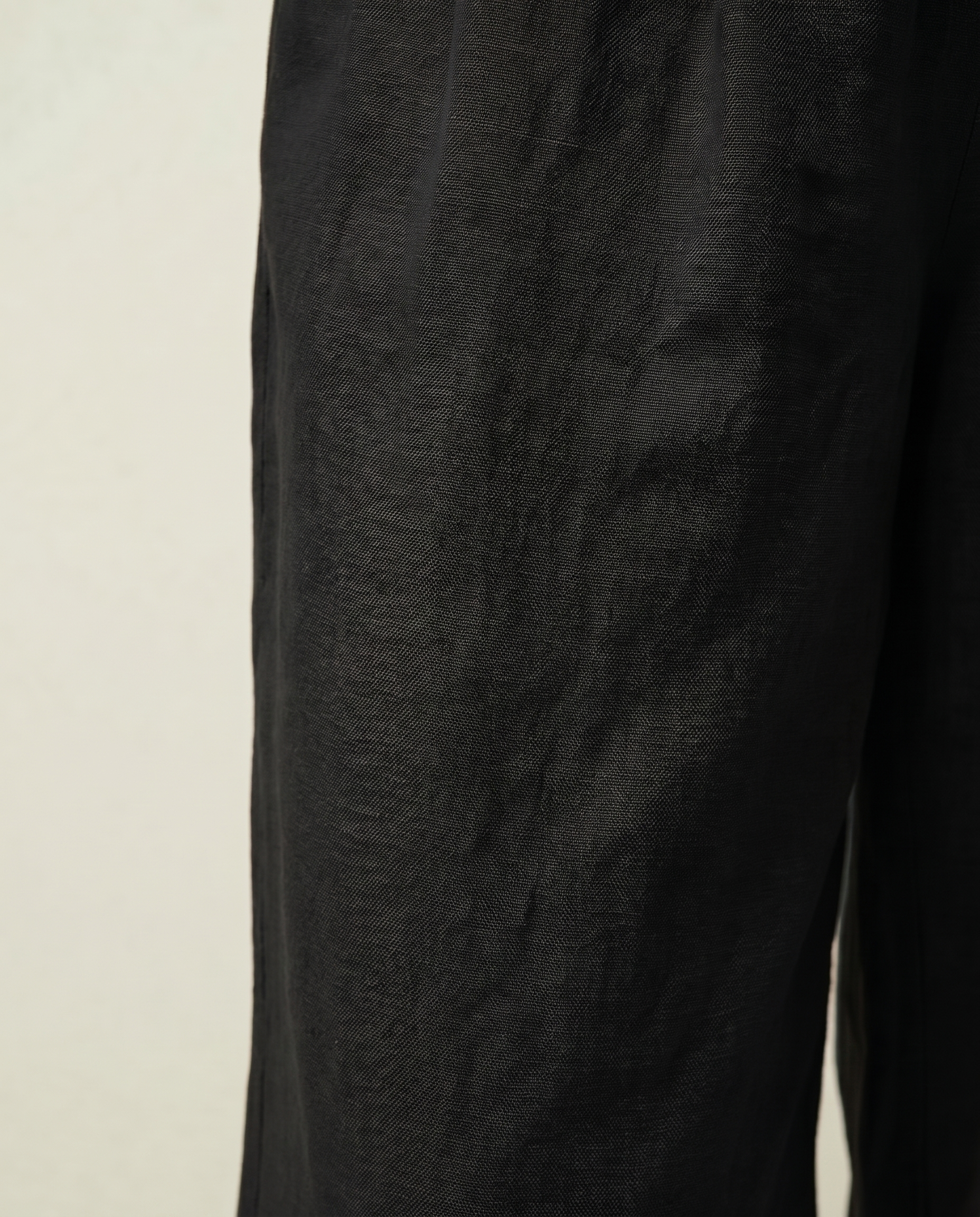 Pantalón bombacho con goma en el bajo