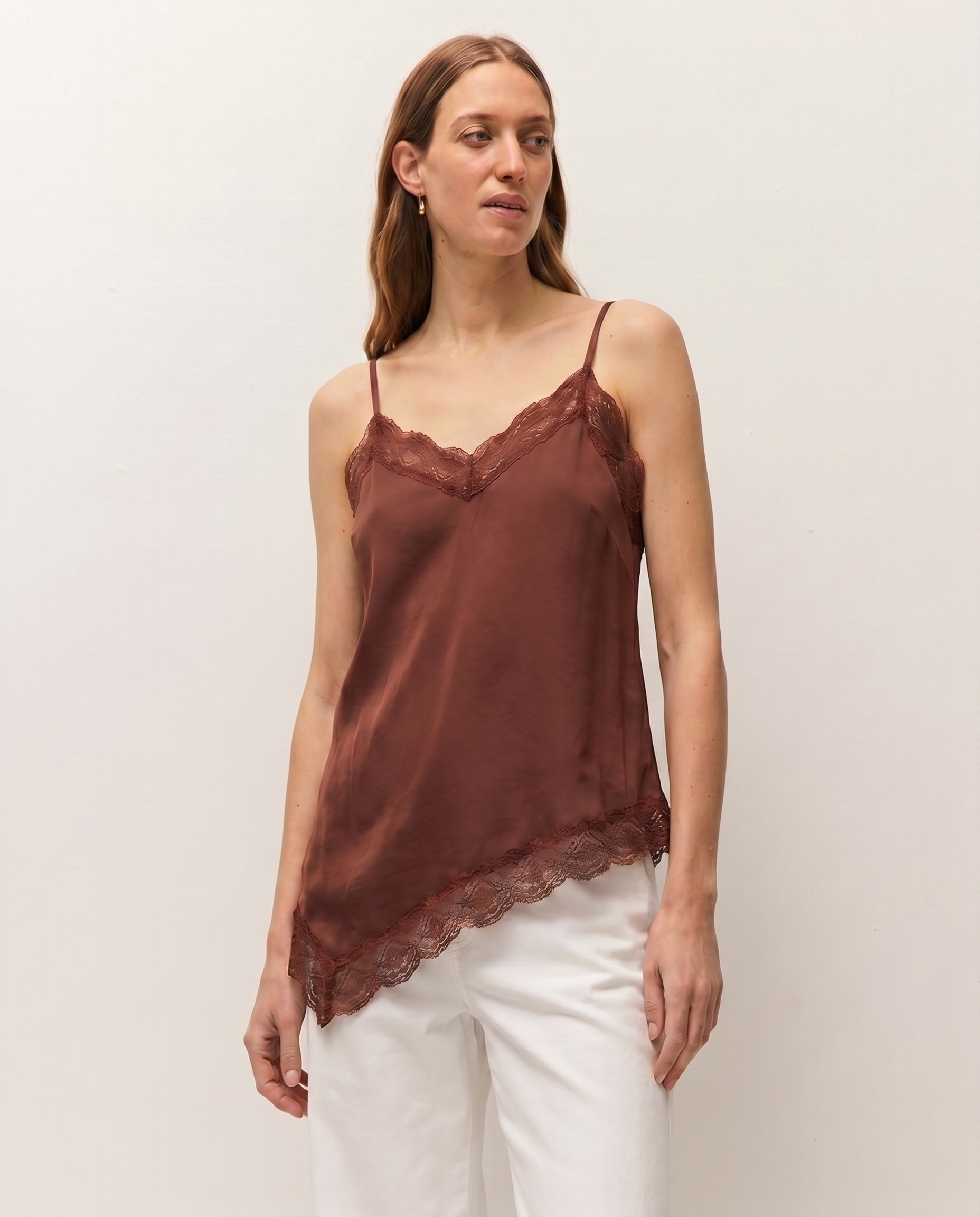 Top asimétrico lace