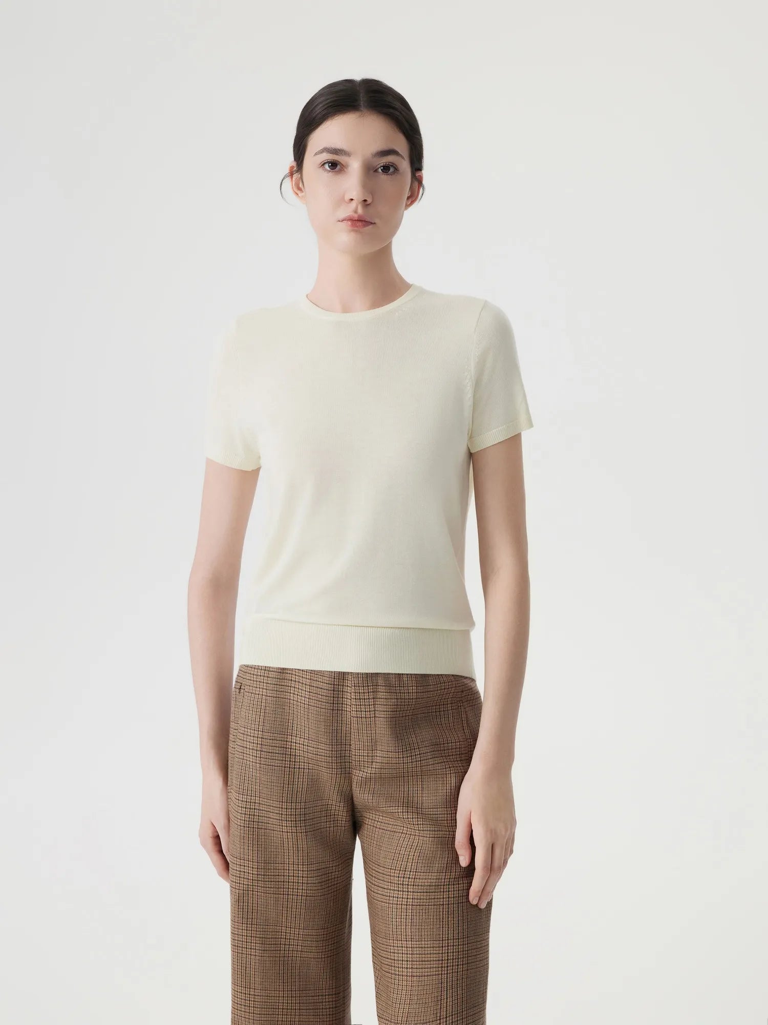 Cashmere Silk Blend Crew Neck Spring Sweater - Short Sleeve