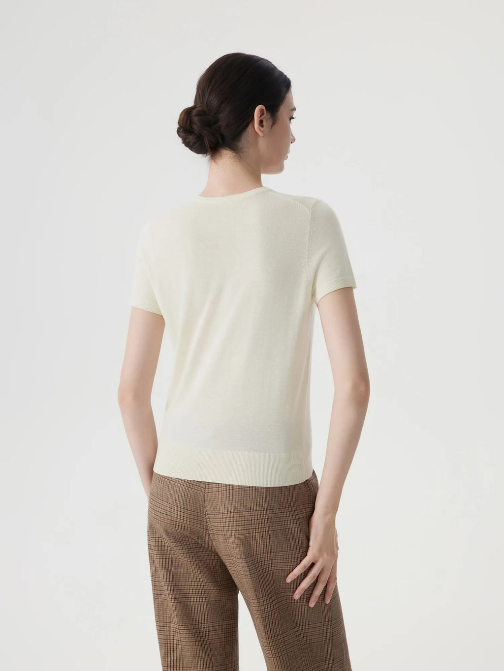Cashmere Silk Blend Crew Neck Spring Sweater - Short Sleeve
