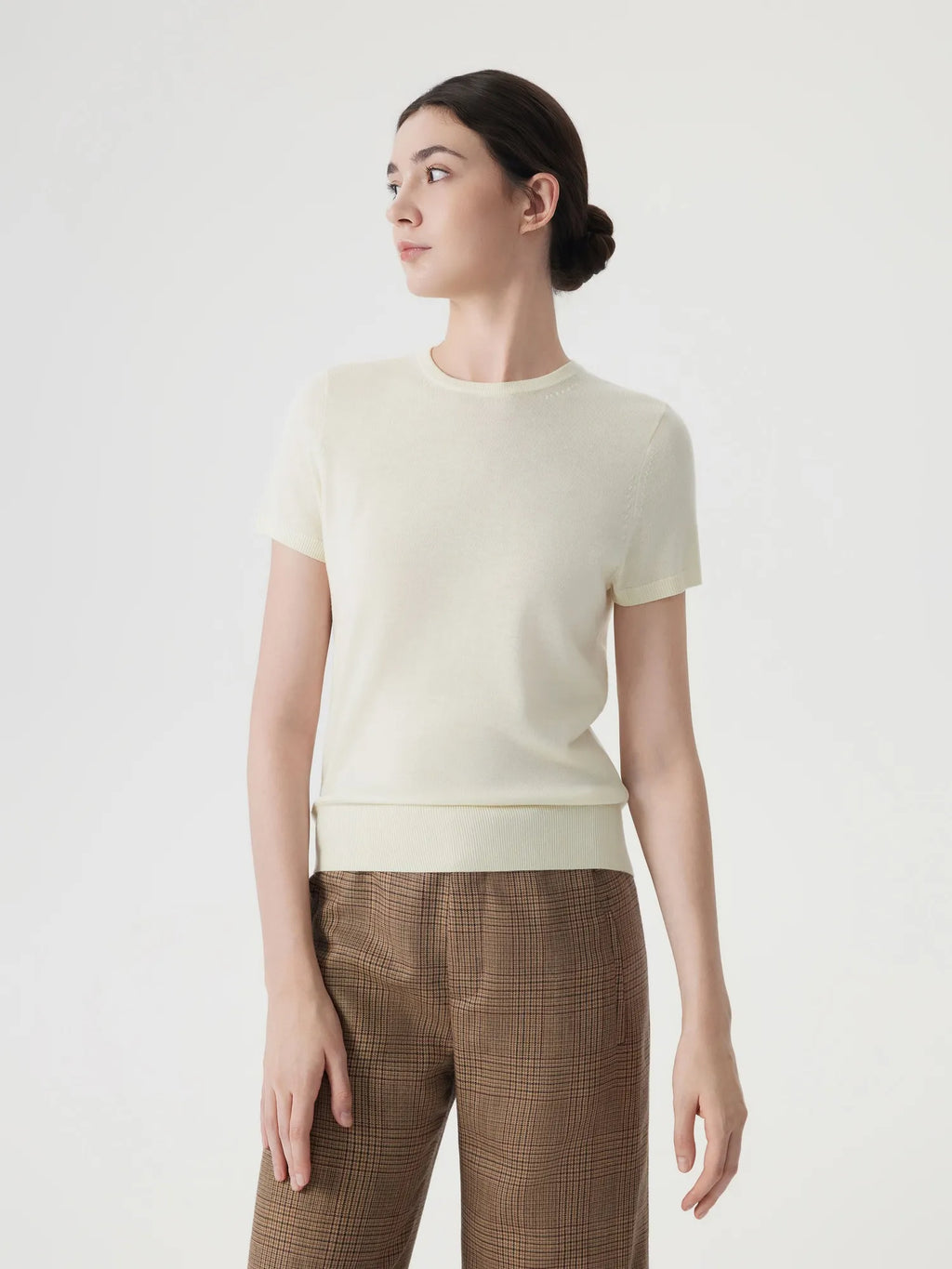Cashmere Silk Blend Crew Neck Spring Sweater - Short Sleeve
