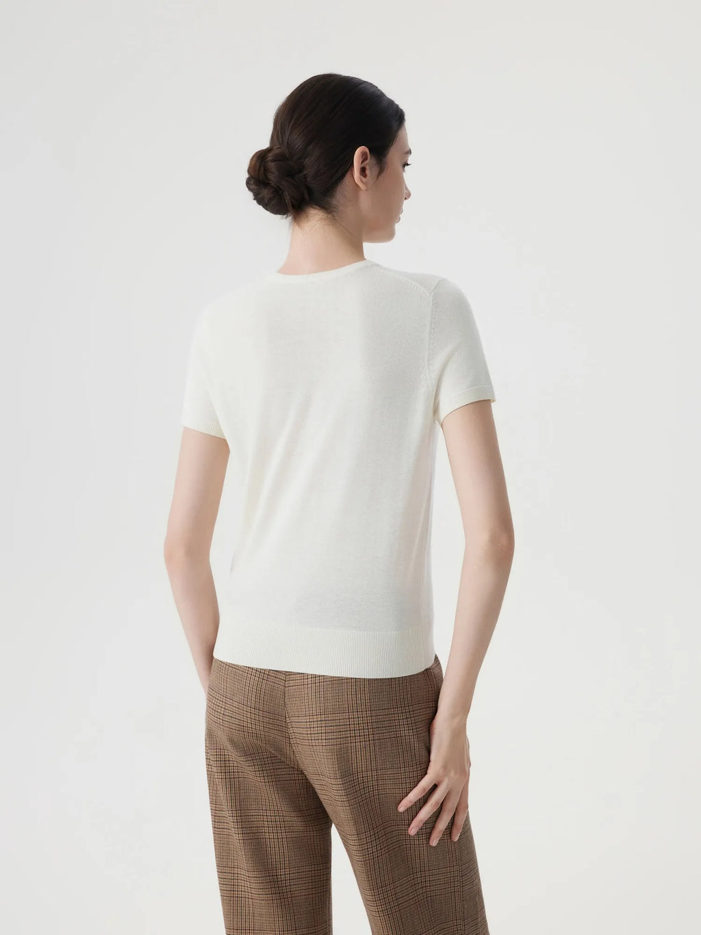 Cashmere Silk Blend Crew Neck Spring Sweater - Short Sleeve