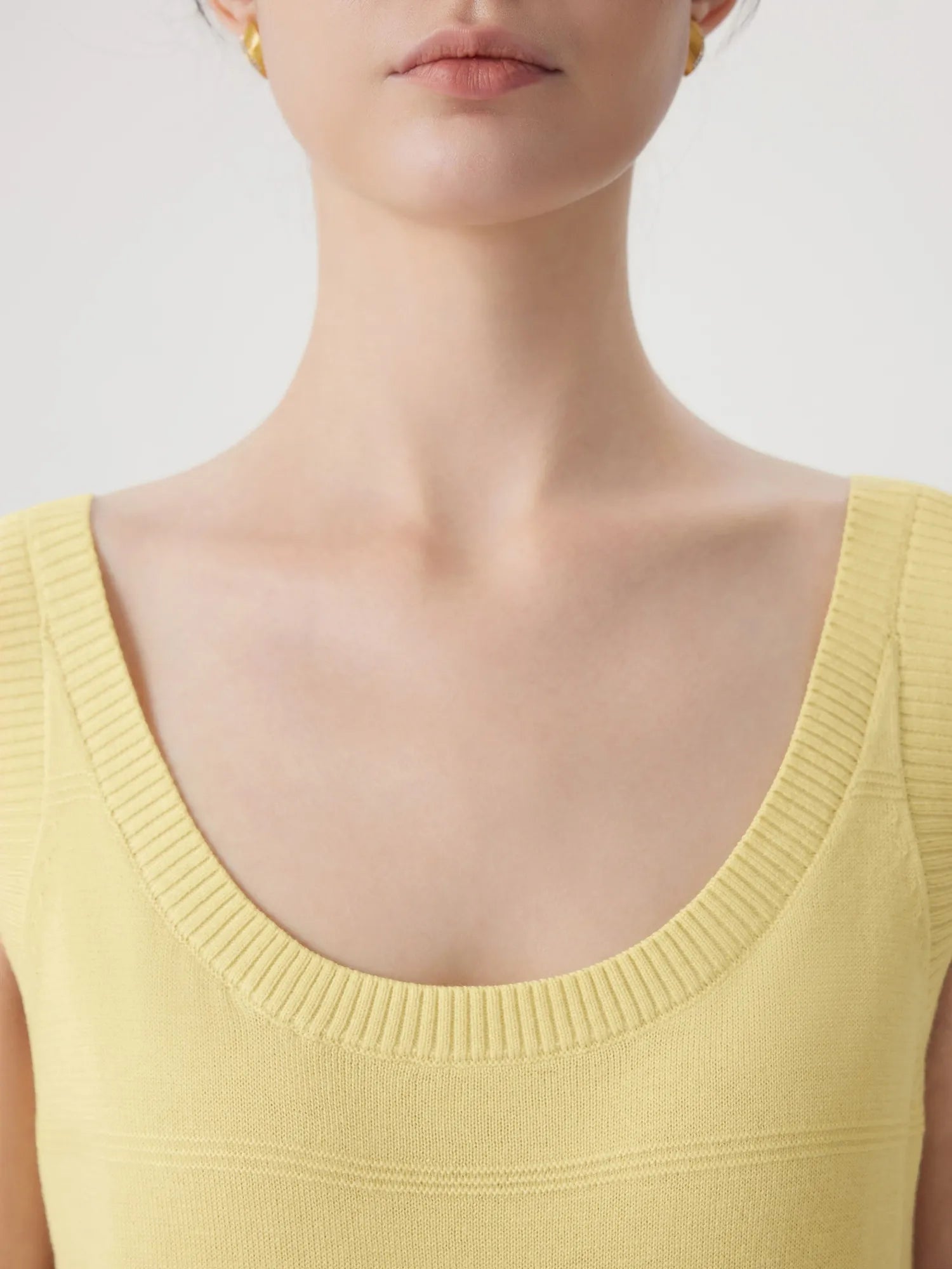 Cashmere Silk Blend Scoop Neck Knit