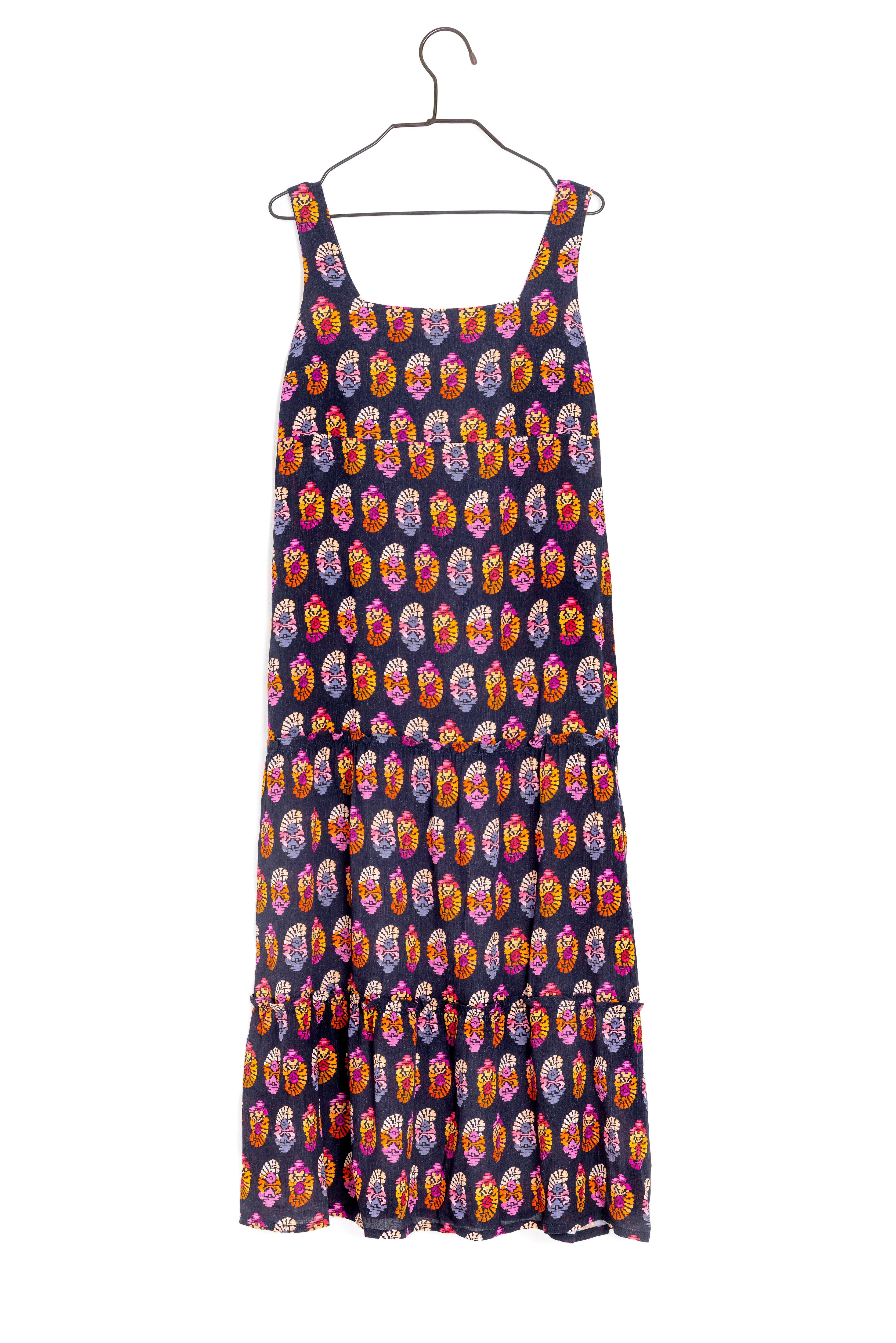 VESTIDO VIC ROSETONES