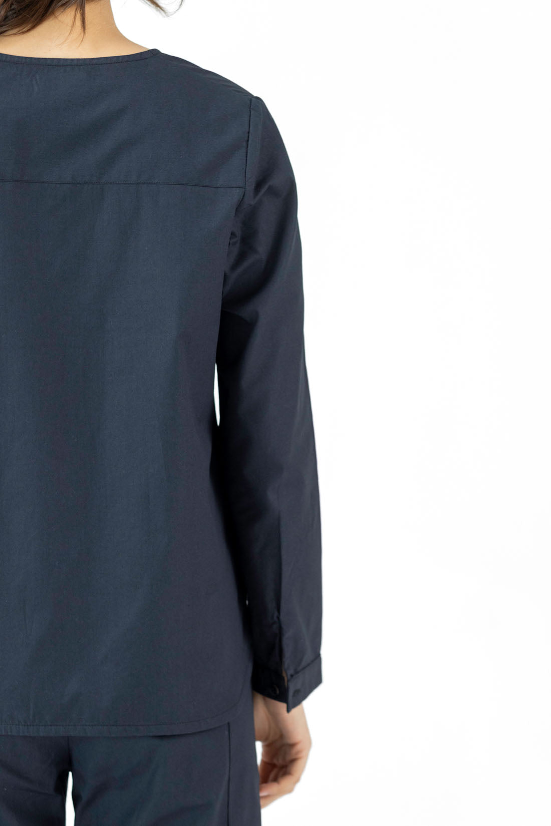 CAMISA NEGRA POPELIN
