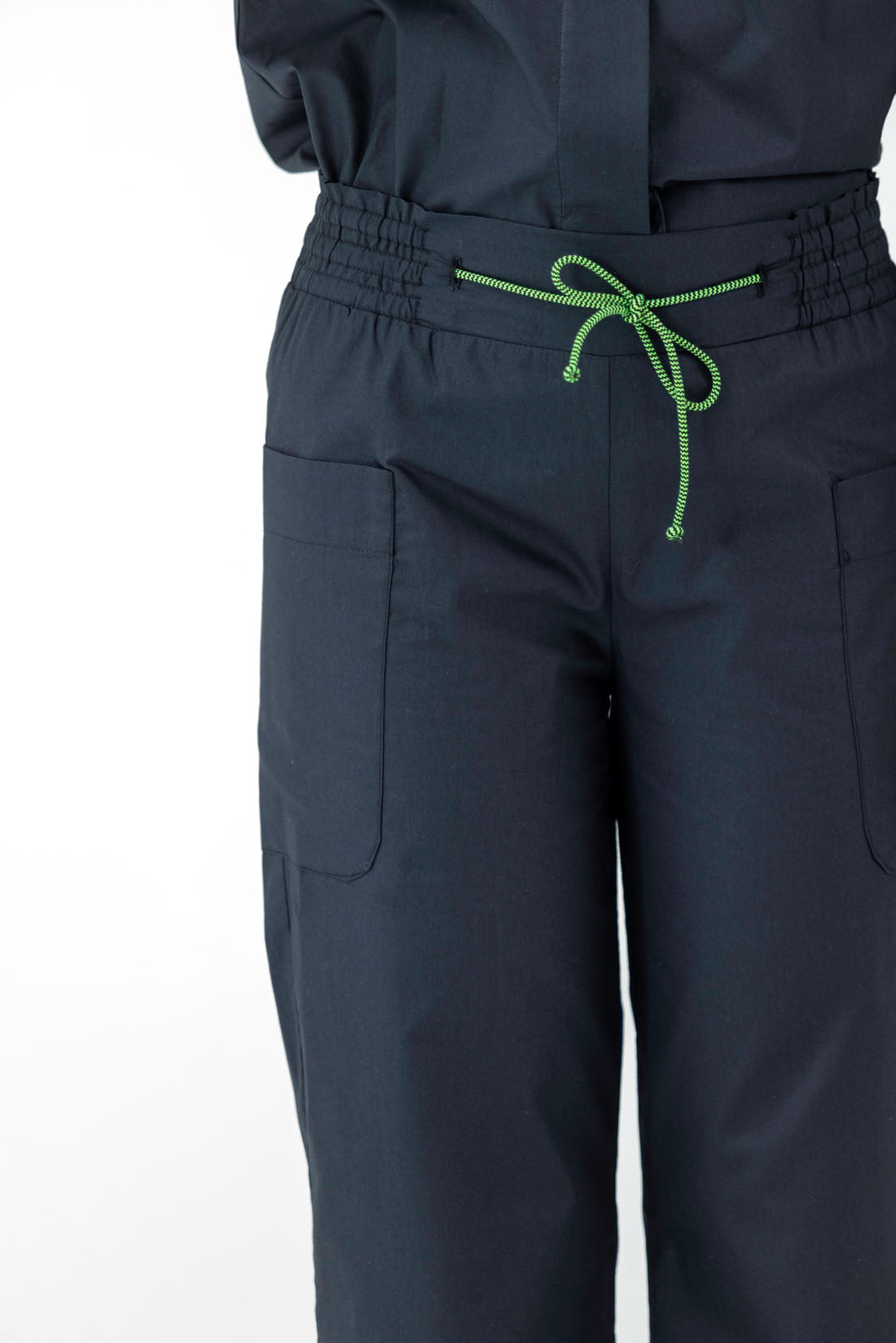 PANTALON UKA NEGRO