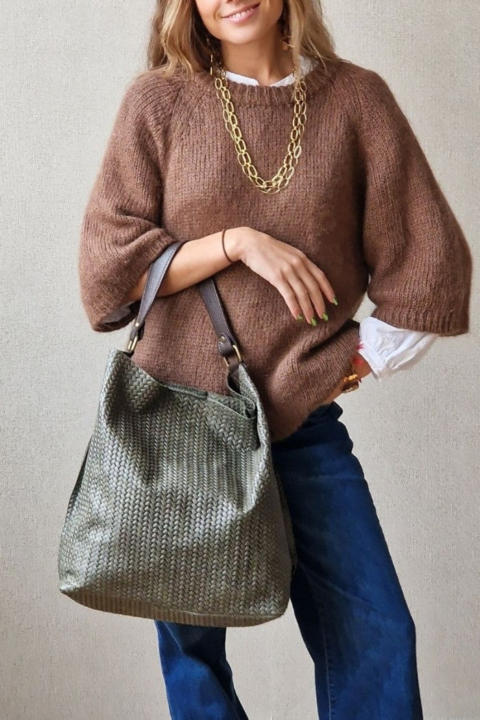 Bolso de piel trenzada verde