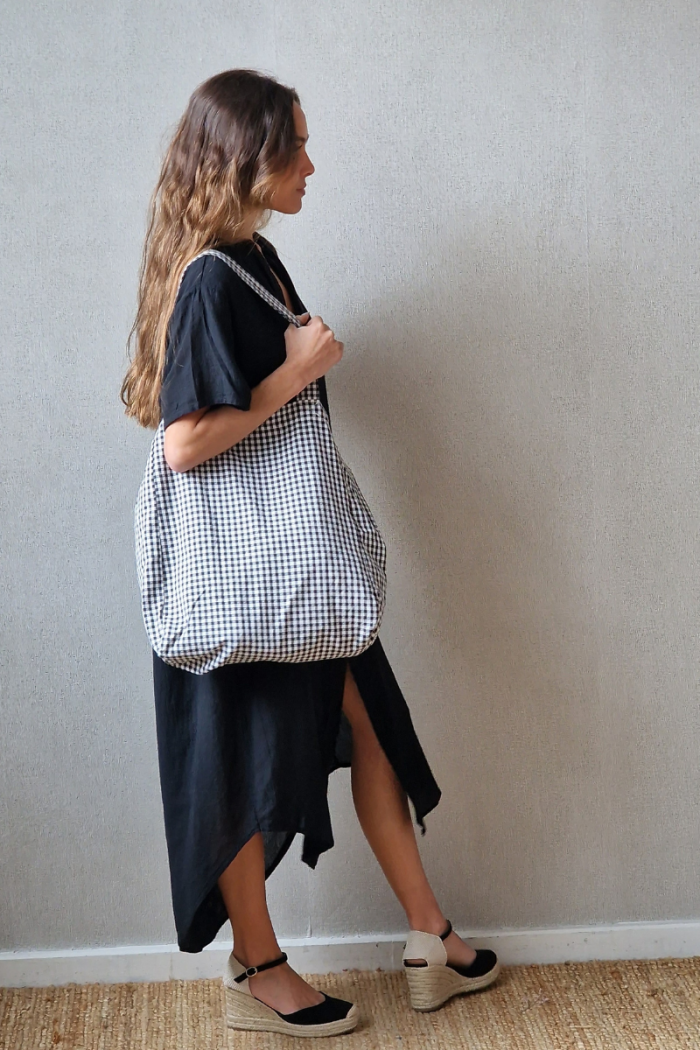 Bolso de cuadro vichy con opción de personalizarlo blanco y negro