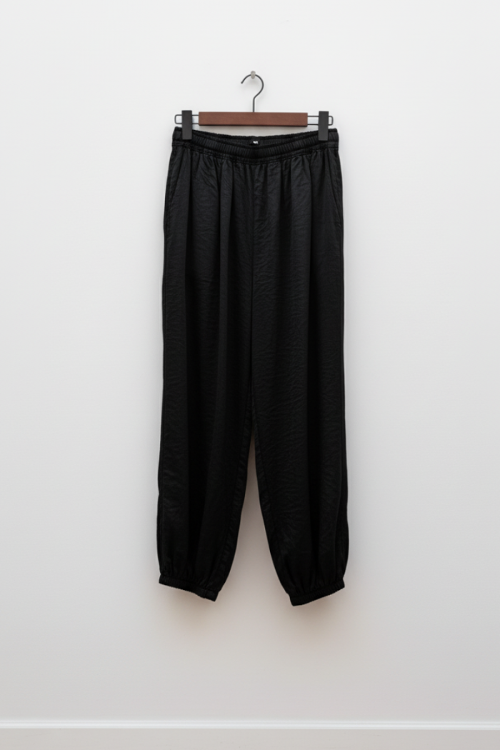 Pantalón bombacho negro