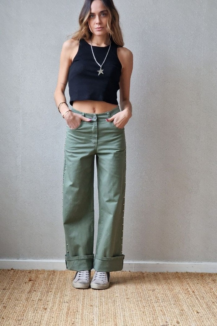 Pantalón Estrella y Tachas Verde Militar