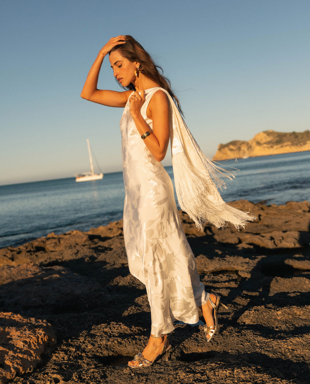 MANTÓN JACQUARD · BLANCO