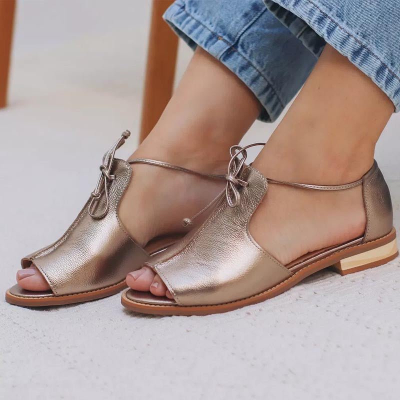 Liliana | Sandalias para mujer con lazo ajustable y punta abierta